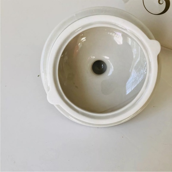 Day Spring Love Came Down - Not greater love than Jesus. Teapot Crem/Gold color - Picture 8 of 11